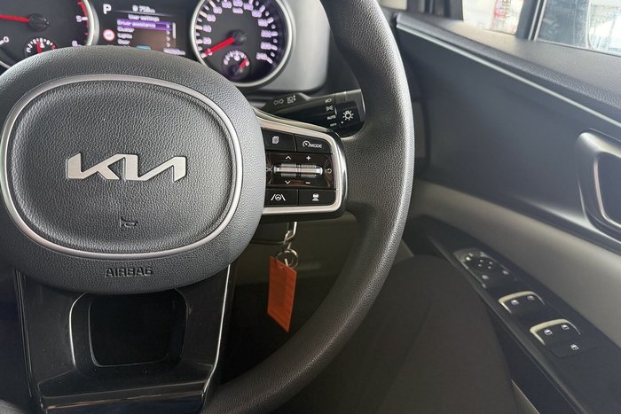2022 Kia Carnival S