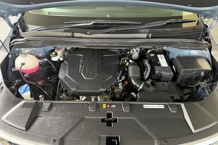 2022 Kia Carnival S