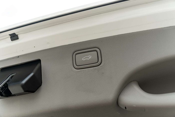 2016 Kia Carnival SLi