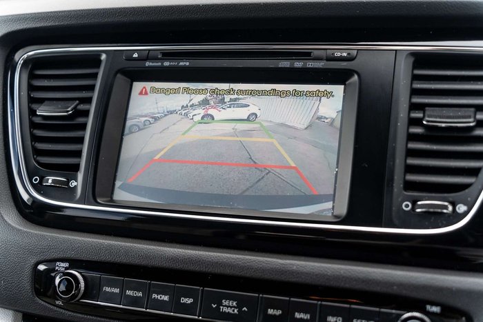 2016 Kia Carnival SLi