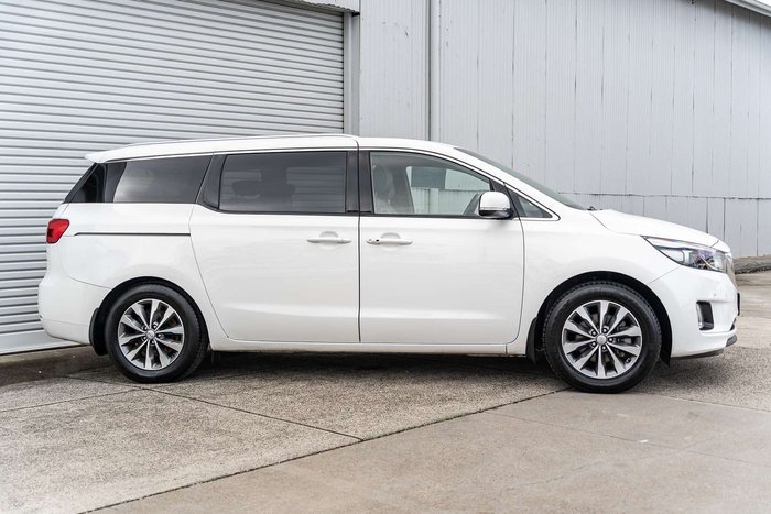 2016 Kia Carnival SLi