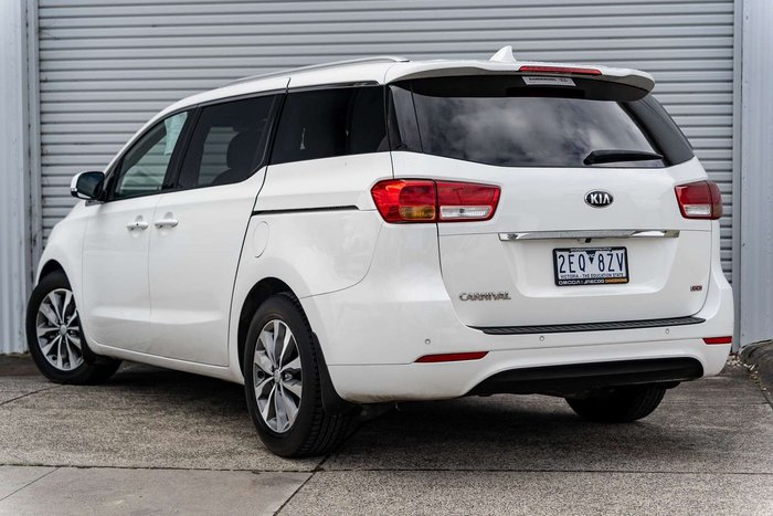 2016 Kia Carnival SLi