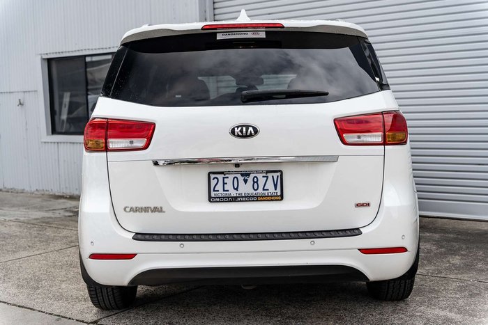 2016 Kia Carnival SLi