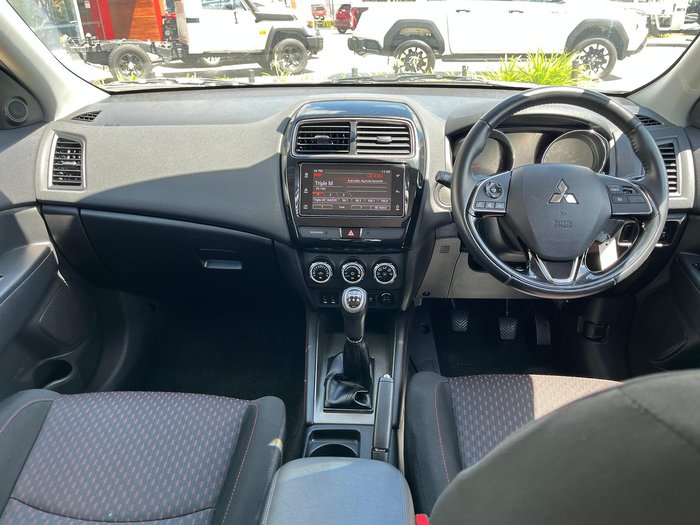 2018 Mitsubishi ASX ES XC MY19 White