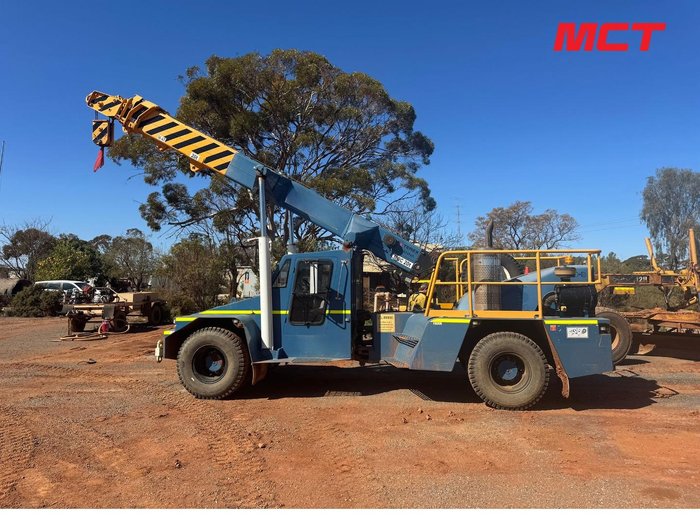 2011 TEREX FRANNA AT20