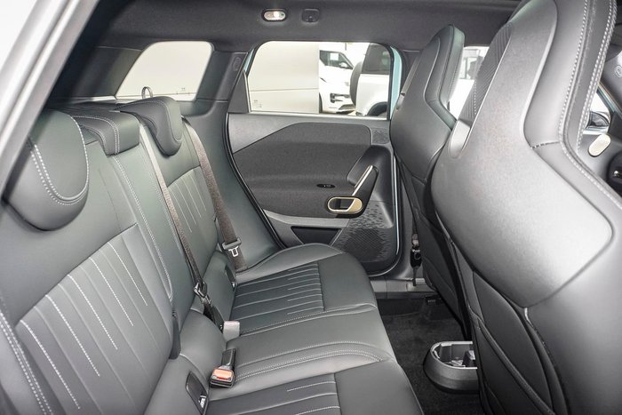 2026 MINI Aceman SE Favoured