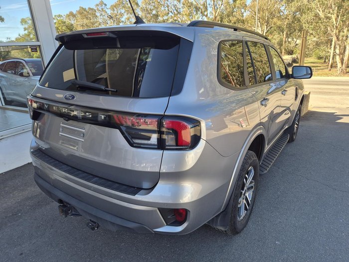 2025 Ford Everest Trend