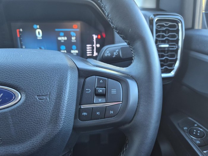 2025 Ford Everest Trend