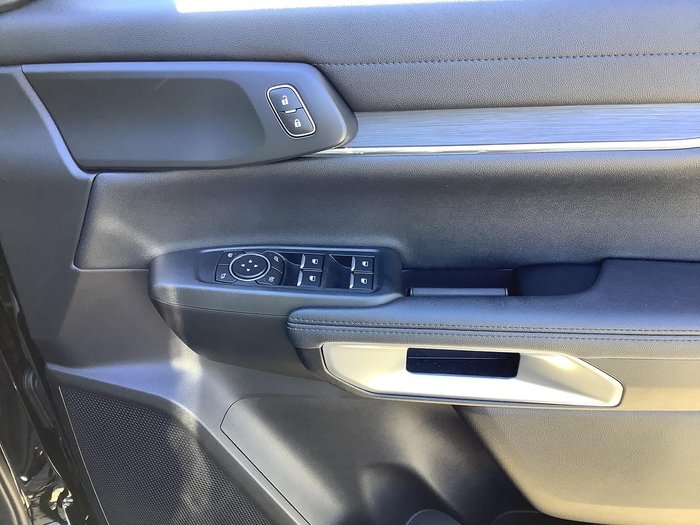 2025 Ford Everest Trend