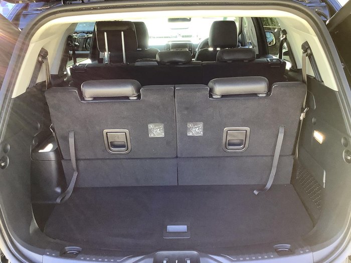 2025 Ford Everest Trend