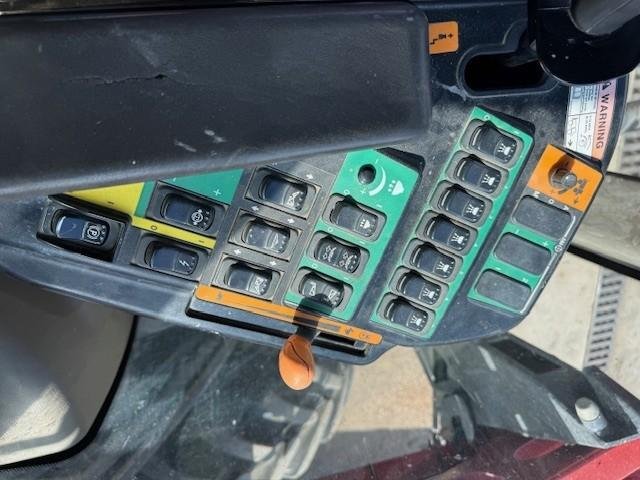 2016 CASE IH 4430 red