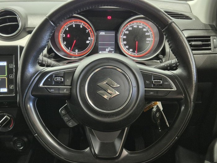 2018 Suzuki Swift GL Navigator