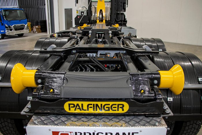 2025 Isuzu F Series FYJ 320-255 AT R58