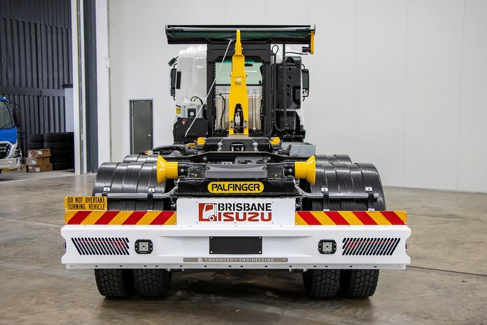 2025 Isuzu F Series FYJ 320-255 AT R58