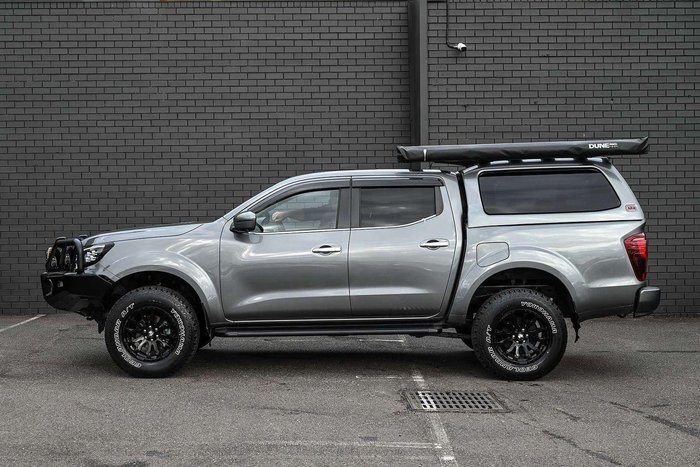 2021 Nissan Navara ST