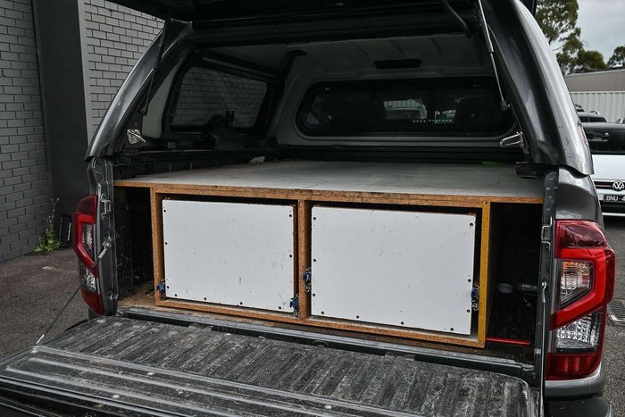 2021 Nissan Navara ST