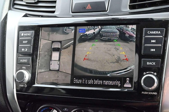 2021 Nissan Navara ST