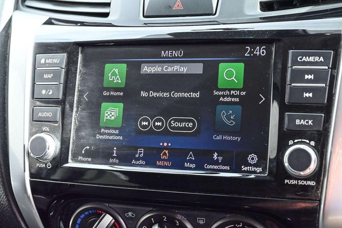 2021 Nissan Navara ST