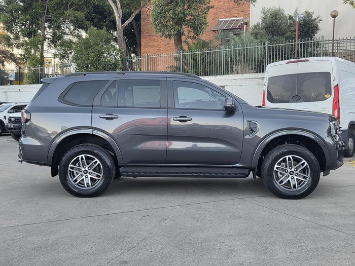 2025 Ford Everest Trend