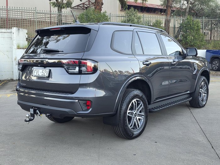 2025 Ford Everest Trend