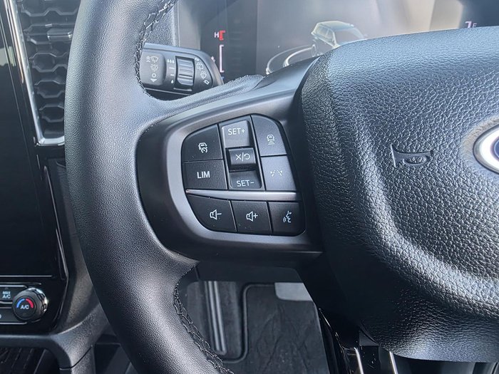 2025 Ford Everest Trend