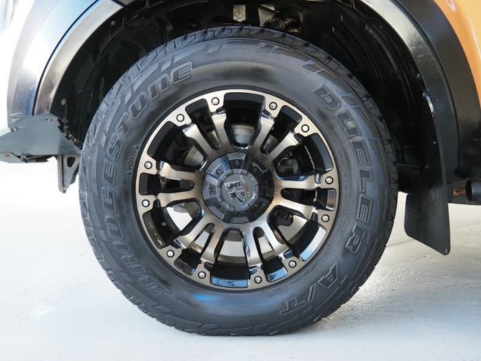 2015 Nissan Navara ST