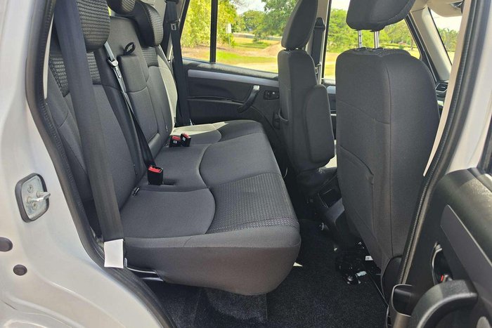 2022 Mahindra PIK-UP S10+ 4X4 Arctic White