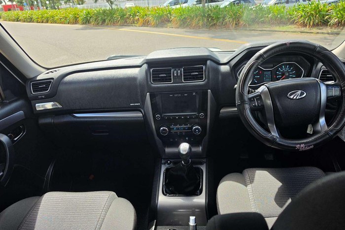 2022 Mahindra PIK-UP S10+ 4X4 Arctic White