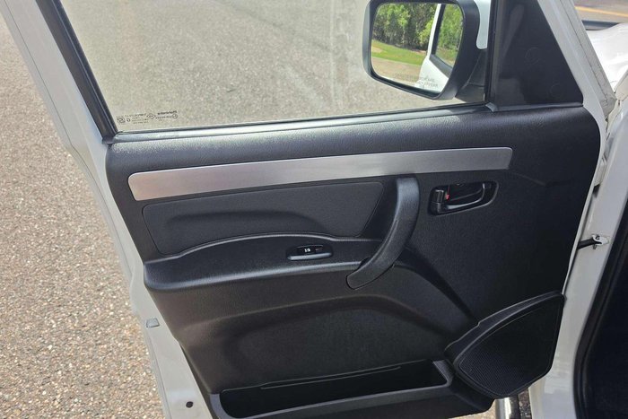 2022 Mahindra PIK-UP S10+ 4X4 Arctic White