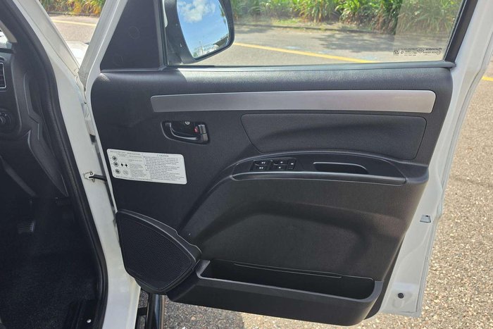 2022 Mahindra PIK-UP S10+ 4X4 Arctic White