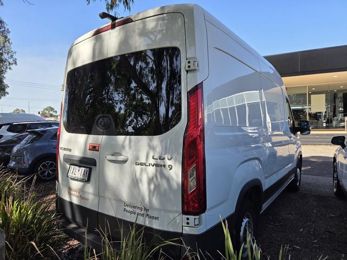 2022 LDV Deliver 9 MWB Mid Roof