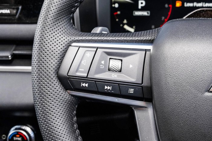 2026 Mitsubishi Outlander LS