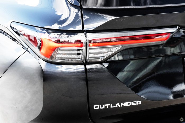 2026 Mitsubishi Outlander LS