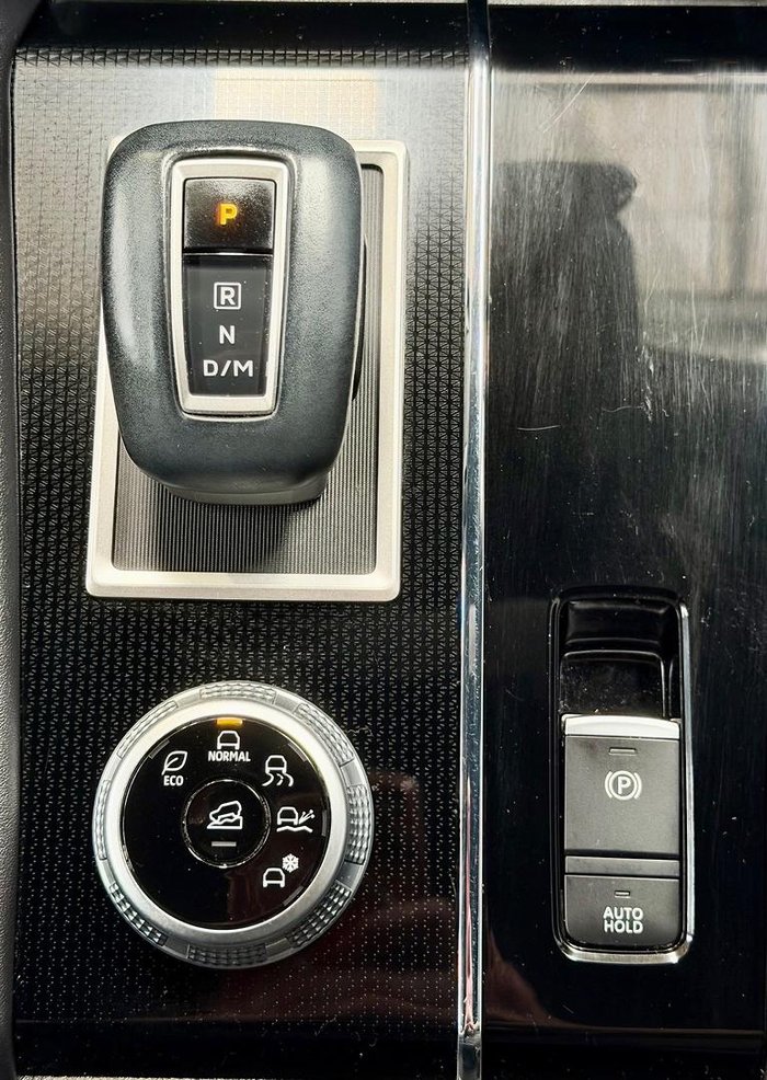 2023 Mitsubishi Outlander LS