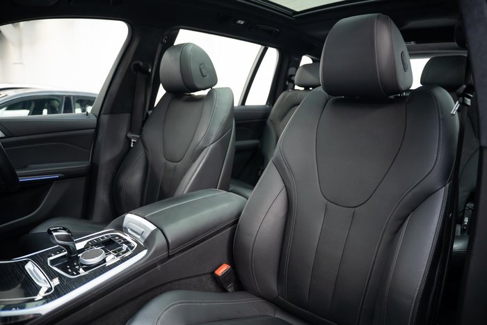 2022 BMW X7 xDrive30d