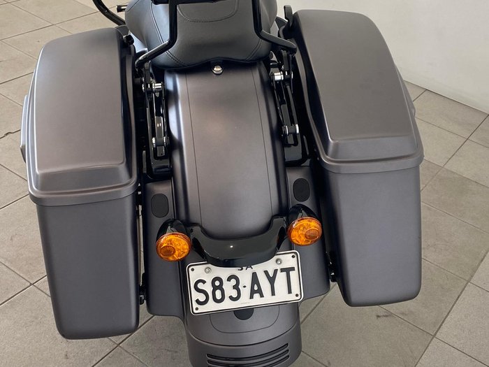 2016 Harley-Davidson Street Glide Special 103 (FLHXS) Touring Grey