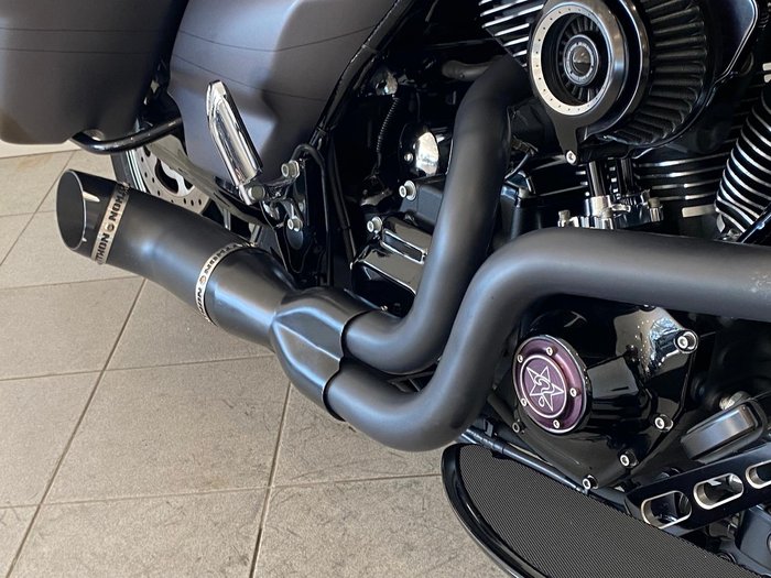 2016 Harley-Davidson Street Glide Special 103 (FLHXS) Touring Grey