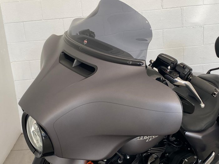 2016 Harley-Davidson Street Glide Special 103 (FLHXS) Touring Grey