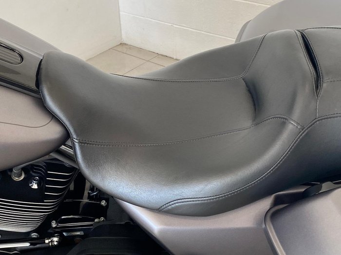 2016 Harley-Davidson Street Glide Special 103 (FLHXS) Touring Grey