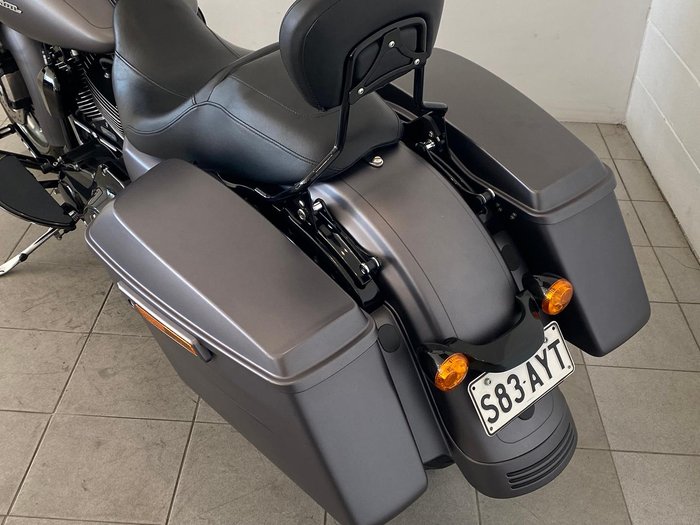 2016 Harley-Davidson Street Glide Special 103 (FLHXS) Touring Grey