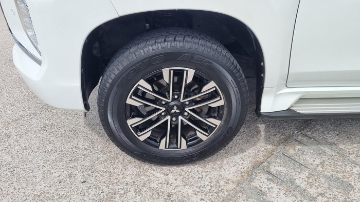 2021 Mitsubishi Pajero Sport Exceed