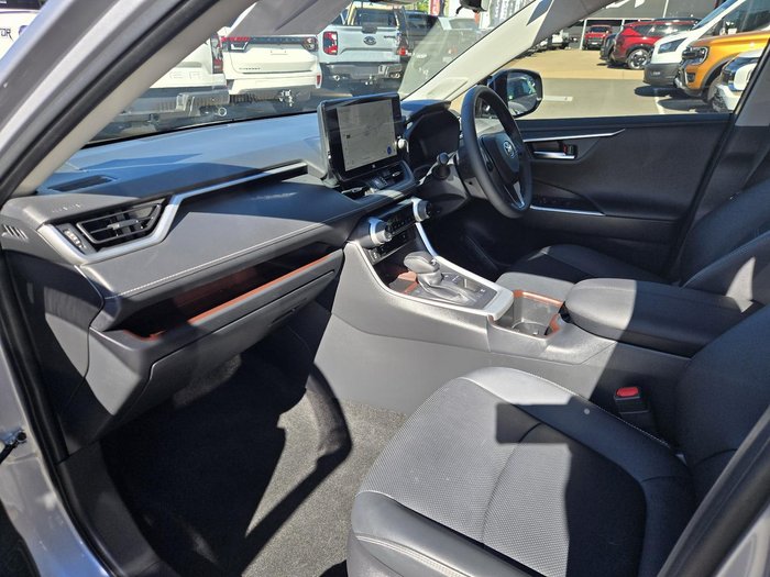 2024 Toyota RAV4 XSE