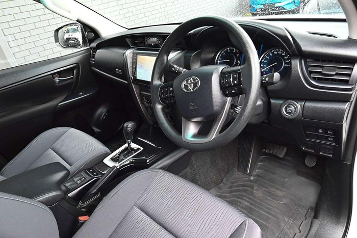 2022 Toyota Fortuner GX