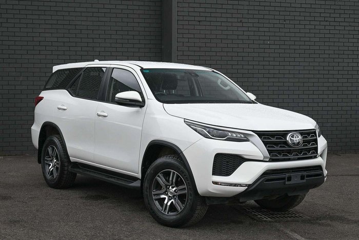 2022 Toyota Fortuner GX