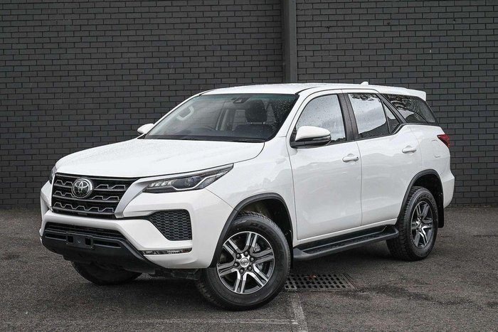 2022 Toyota Fortuner GX
