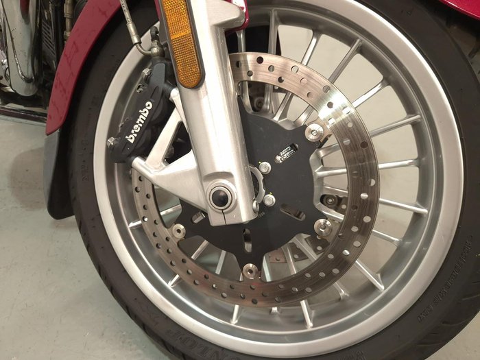 2017 Moto Guzzi California Touring SE California Red