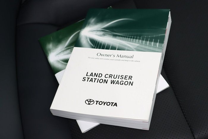 2024 Toyota Landcruiser VX