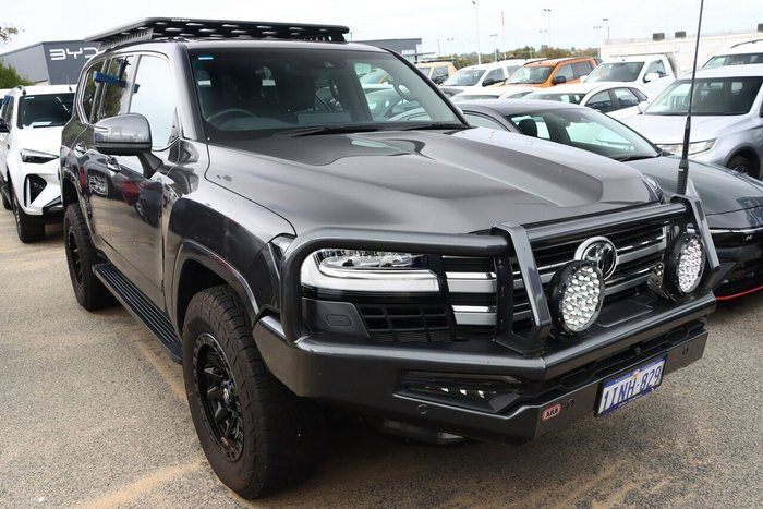 2024 Toyota Landcruiser VX