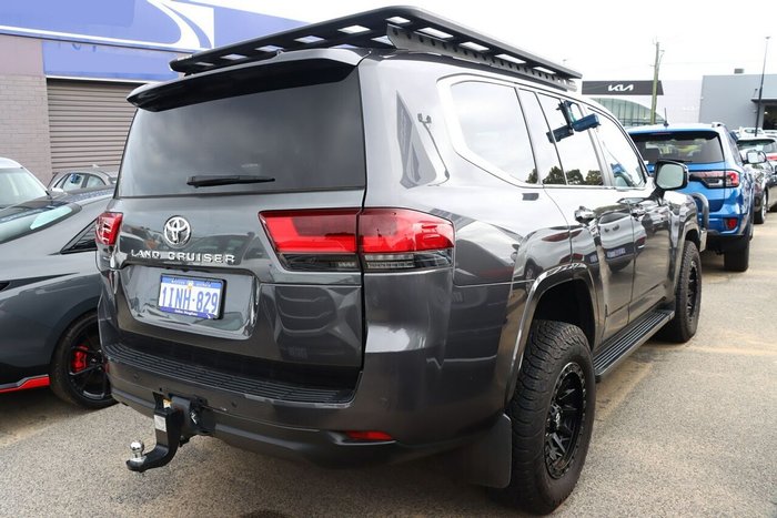 2024 Toyota Landcruiser VX