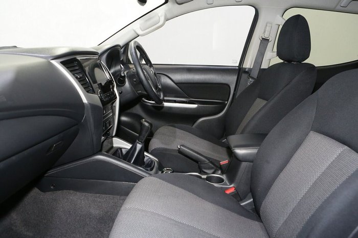 2019 Mitsubishi Triton GLS